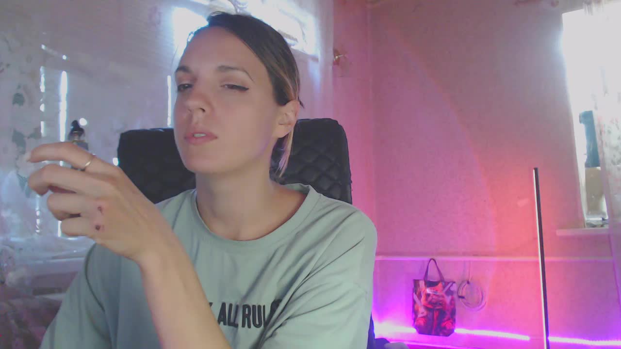 Babymuro4ka Live Sex December 17, 2025