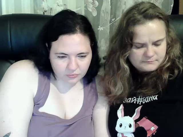 HollyXEva Live Sex December 14, 2025