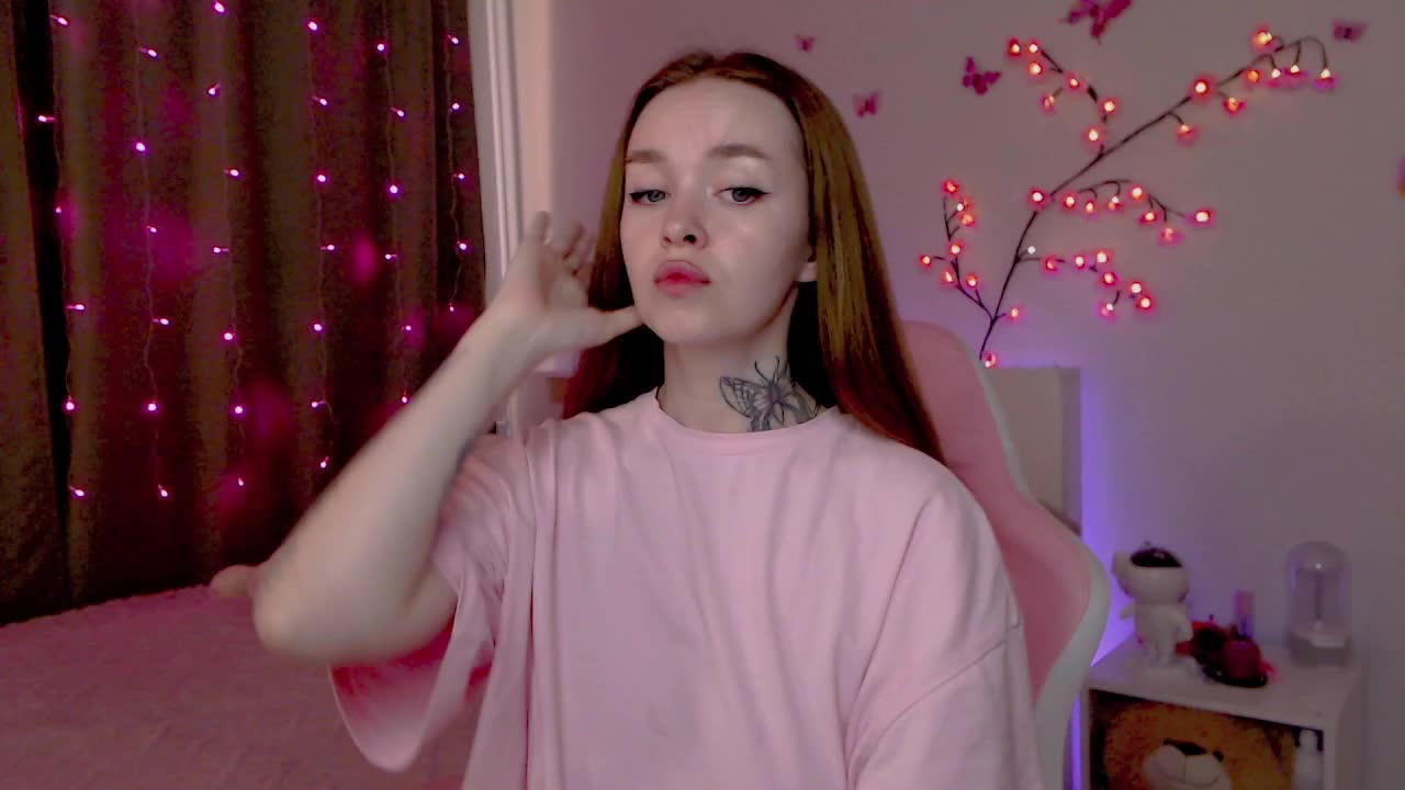 NaughtyMable Live Sex December 14, 2025