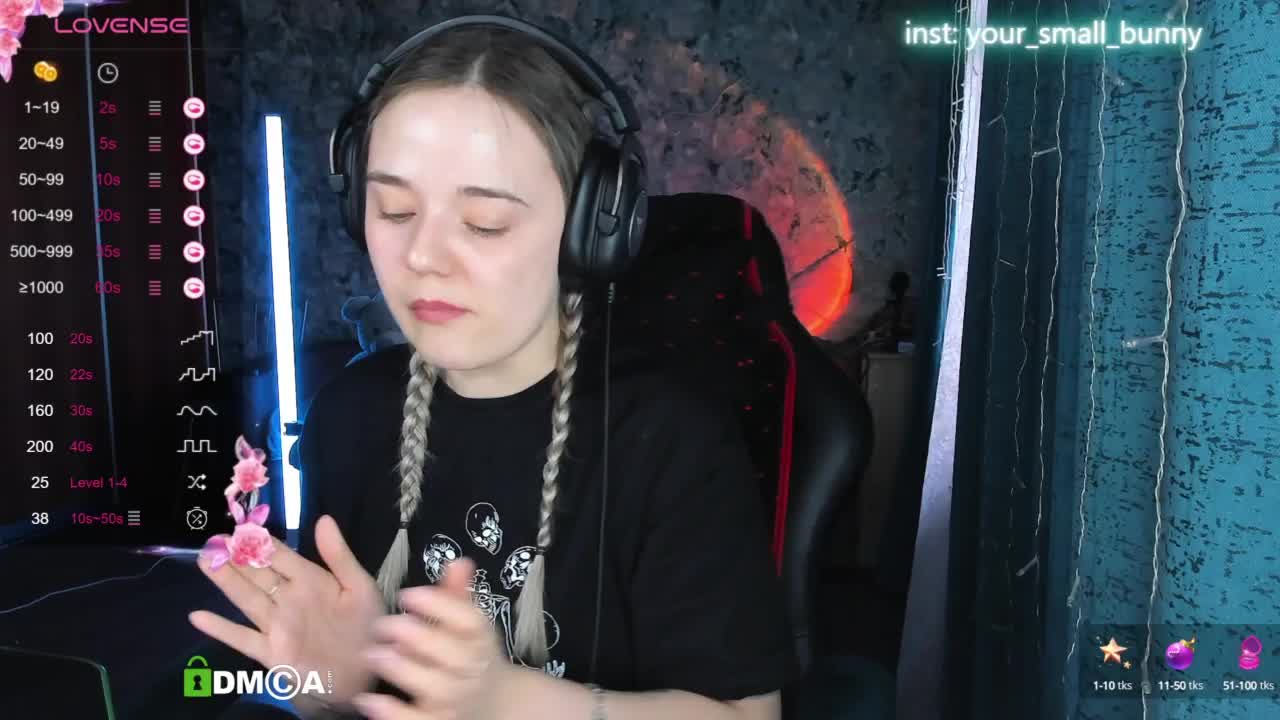 your-small-bunny Live Sex December 15, 2025