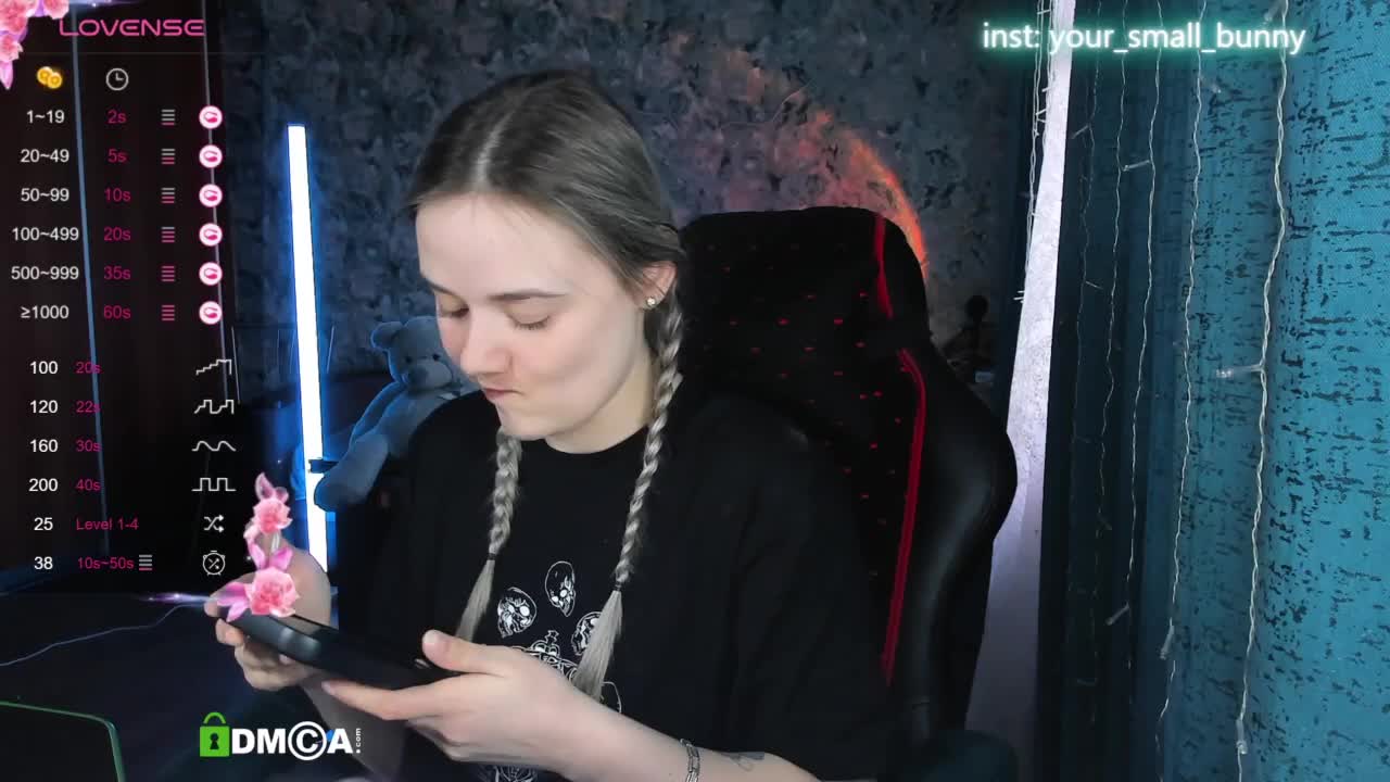 your-small-bunny Live Sex December 15, 2025