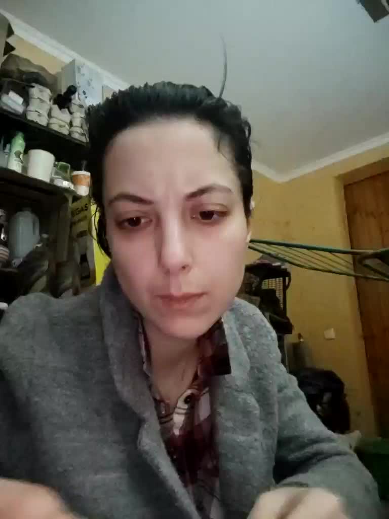 Kira700cams Live Sex December 14, 2025