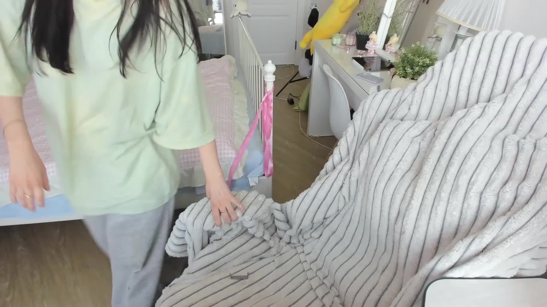 pickmedepartment Live Sex December 13, 2025