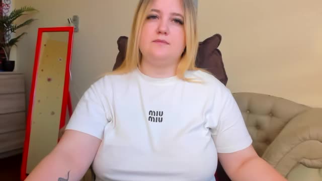 Doliss Live Sex December 17, 2025