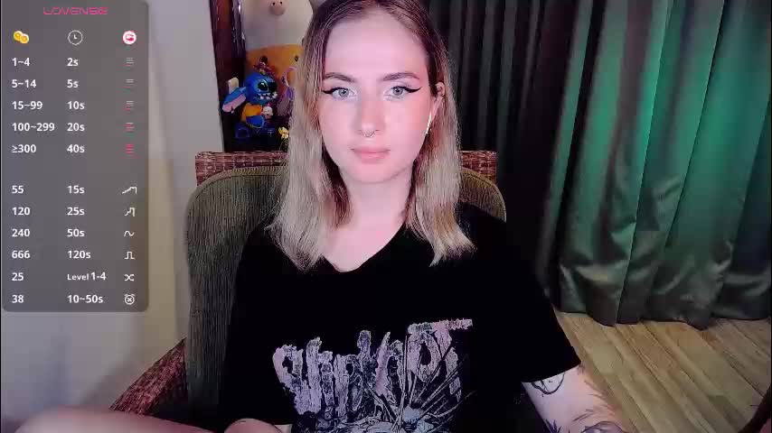 shyfoxxxy Live Sex December 13, 2025