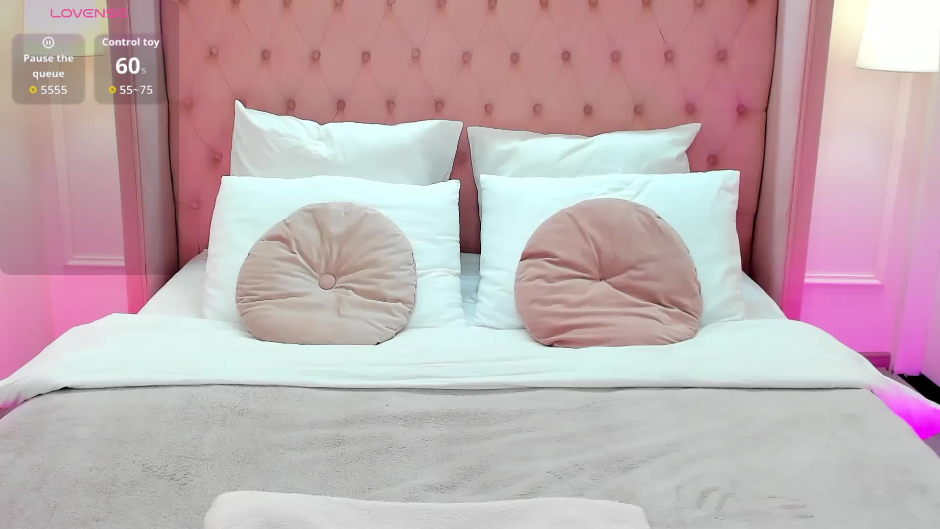 AndreaButt Live Sex December 17, 2025