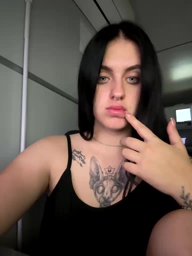 DarkLuna Live Sex December 12, 2025