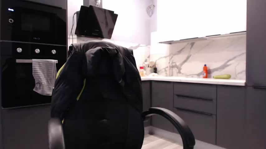 blondalina Live Sex December 17, 2025