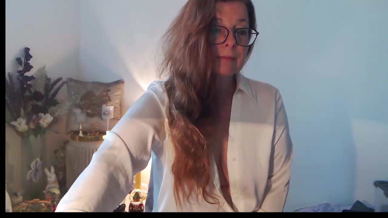 HelenBerg Live Sex December 19, 2025