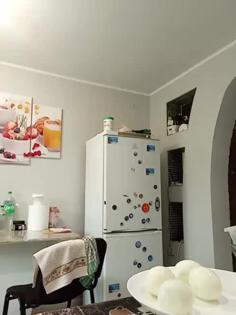 _Karolina_02 Live Sex December 13, 2025