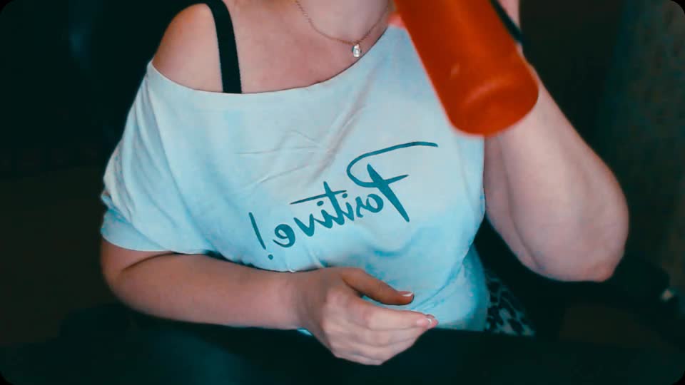 Alisa1917 Live Sex December 17, 2025