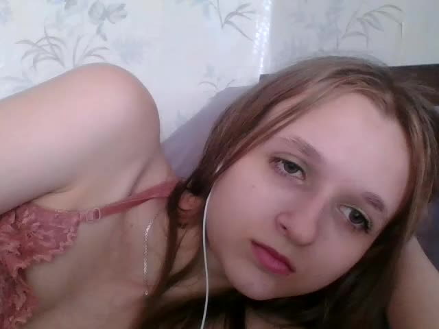 Kitty20Meow Live Sex December 17, 2025