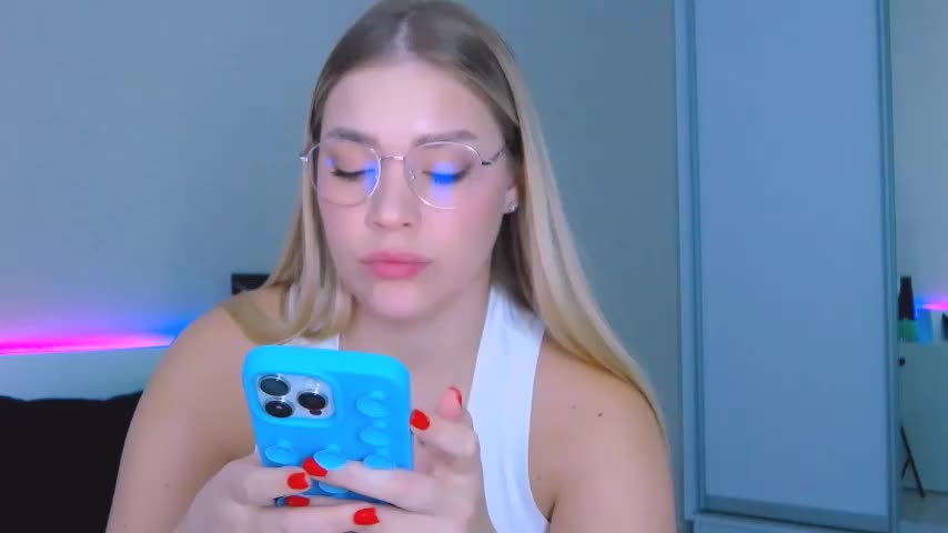 DIANAxxxDIAMOND Live Sex December 15, 2025