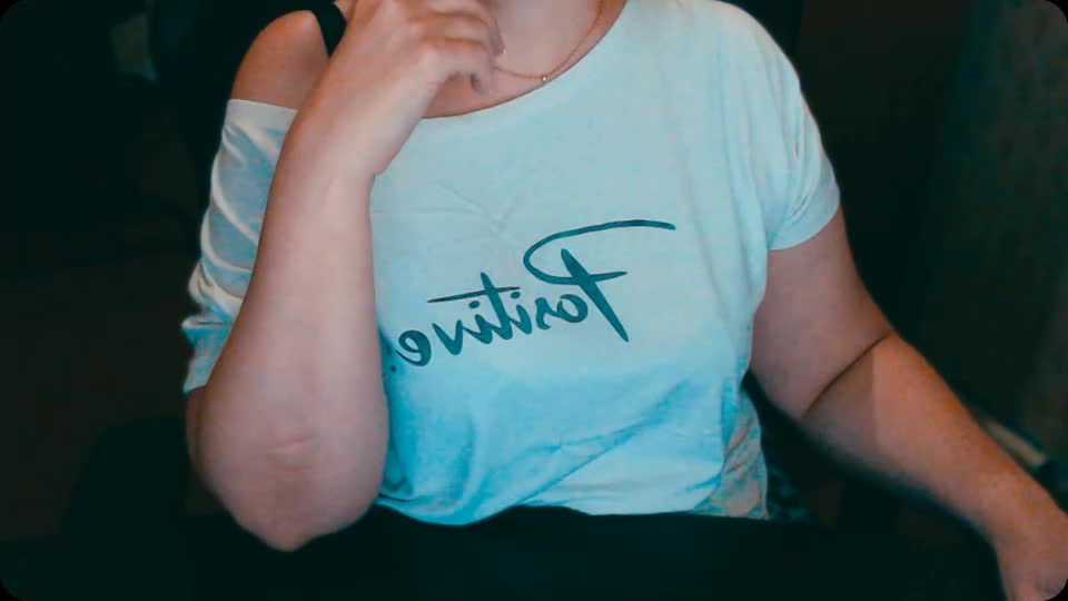 Alisa1917 Live Sex December 17, 2025