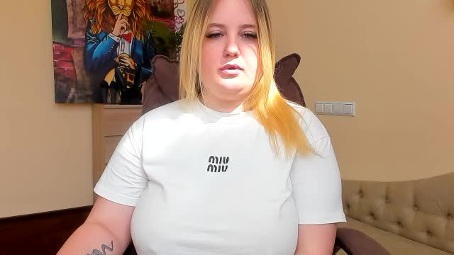 Doliss Live Sex December 17, 2025