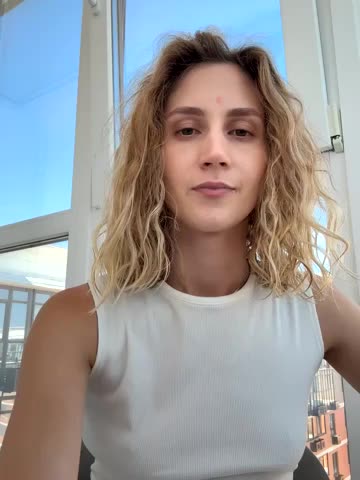 Feral_berry_8133 Live Sex December 14, 2025