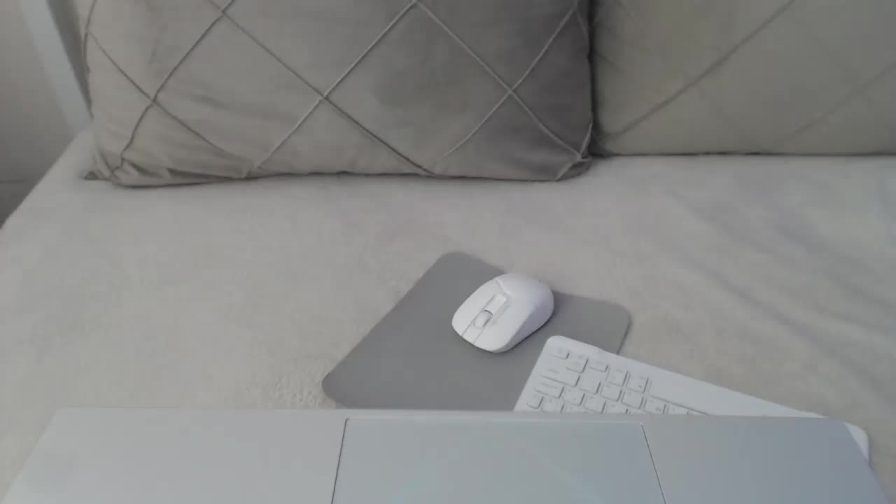 Keetrina Live Sex September 18, 2025