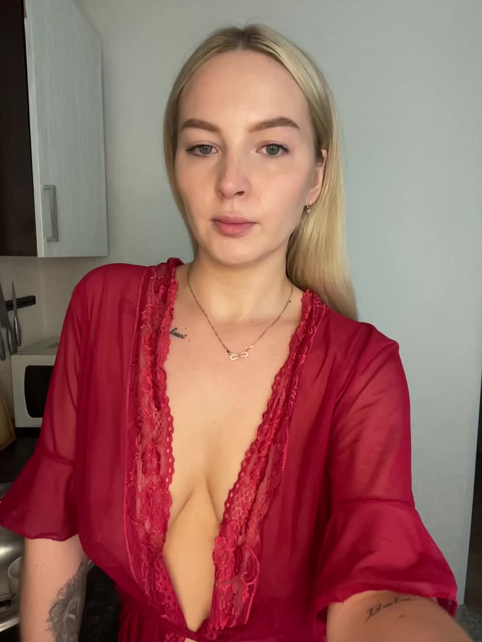 Marysik Live Sex December 17, 2025