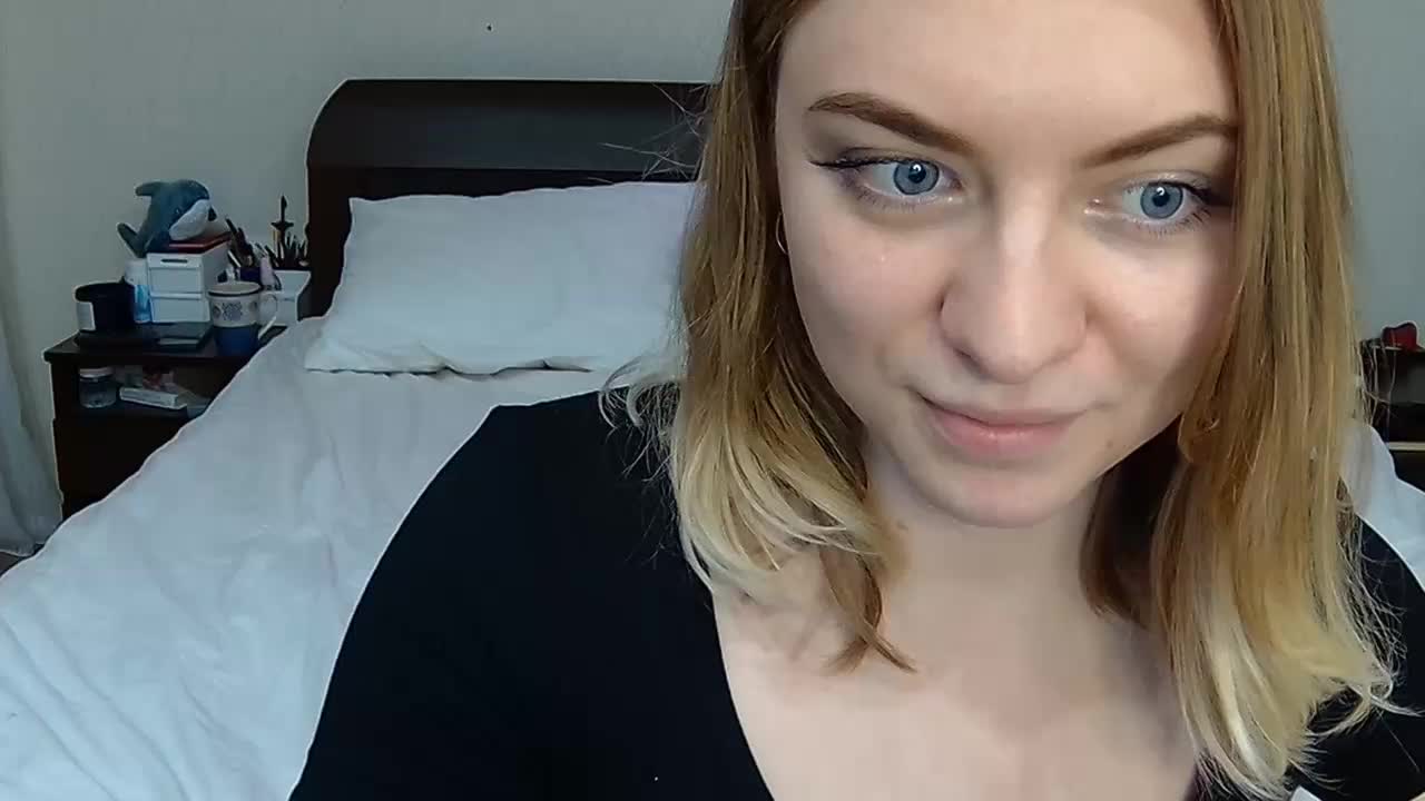 LinkaMalinka Live Sex December 17, 2025