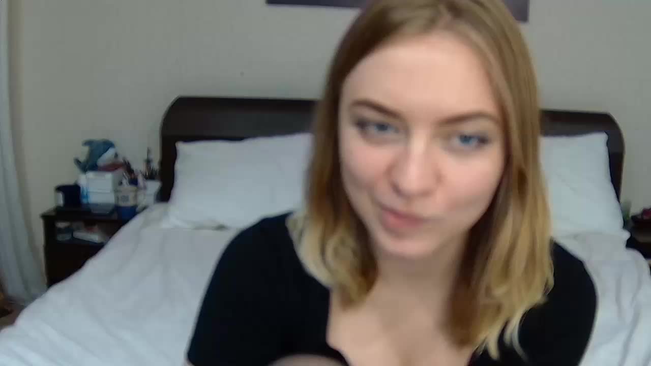 LinkaMalinka Live Sex December 17, 2025