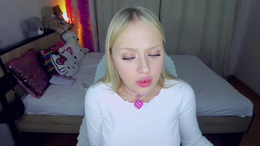 ElinOceanX Live Sex December 13, 2025