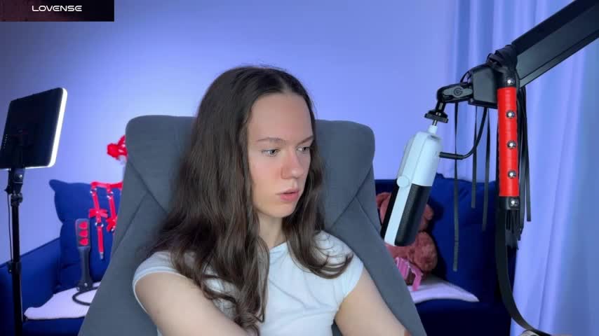 SharkyBaby Live Sex December 13, 2025