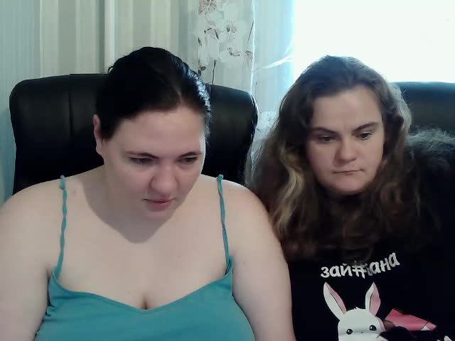 HollyXEva Live Sex December 14, 2025