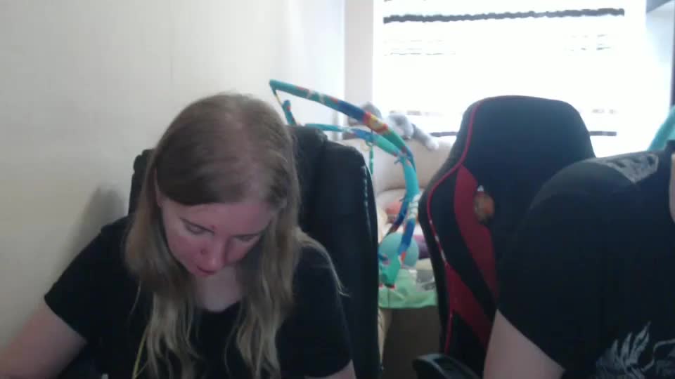 jenisandpeter Live Sex December 20, 2025