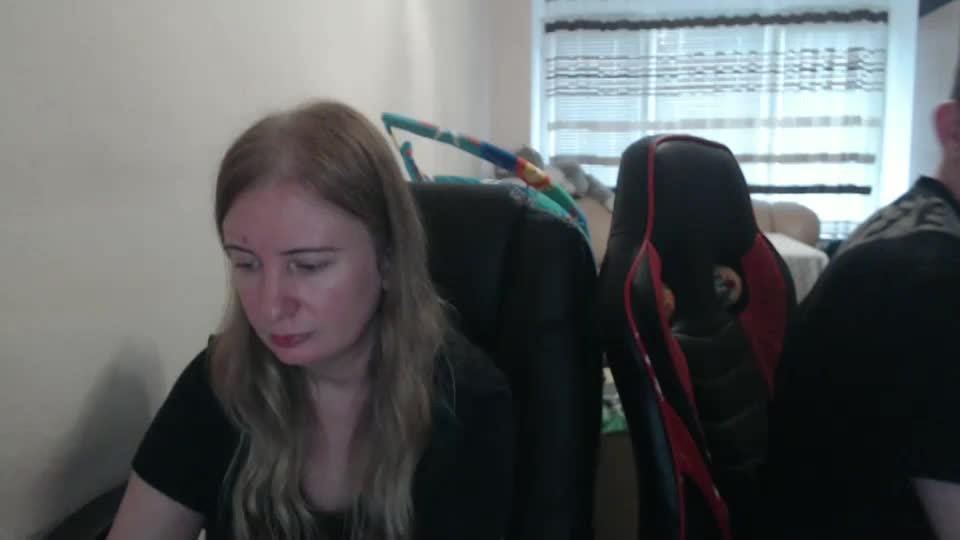 jenisandpeter Live Sex December 20, 2025