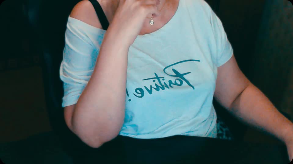 Alisa1917 Live Sex December 17, 2025