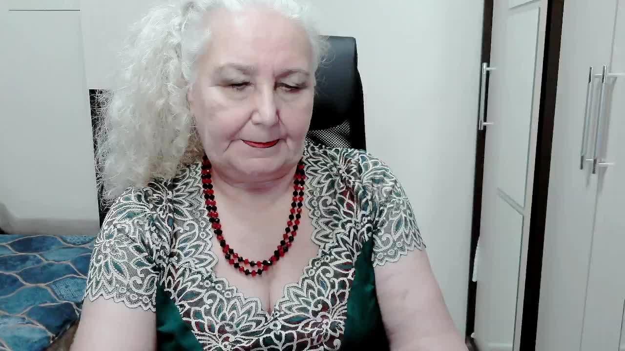 GrannyWants Live Sex December 17, 2025