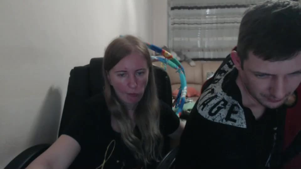 jenisandpeter Live Sex December 20, 2025
