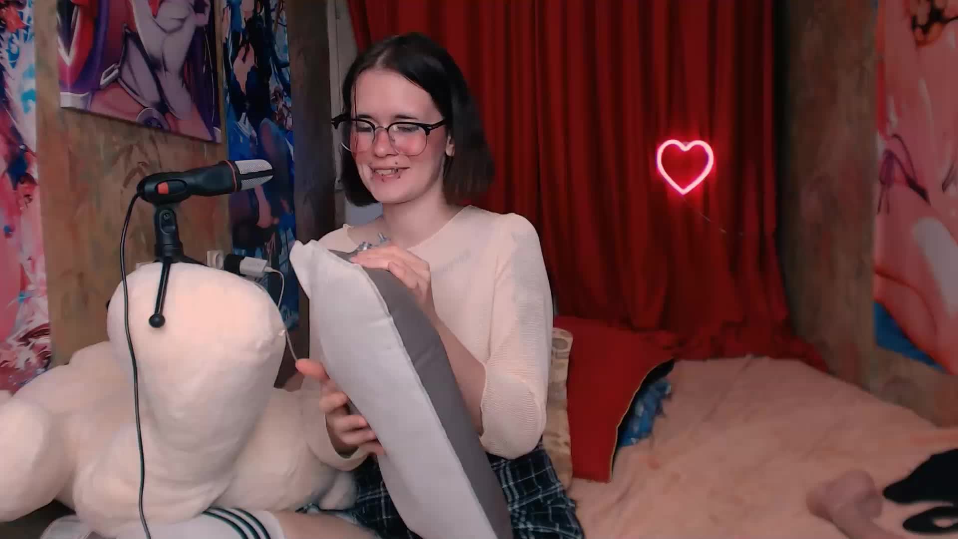 Velvet-and-Venom Live Sex December 17, 2025