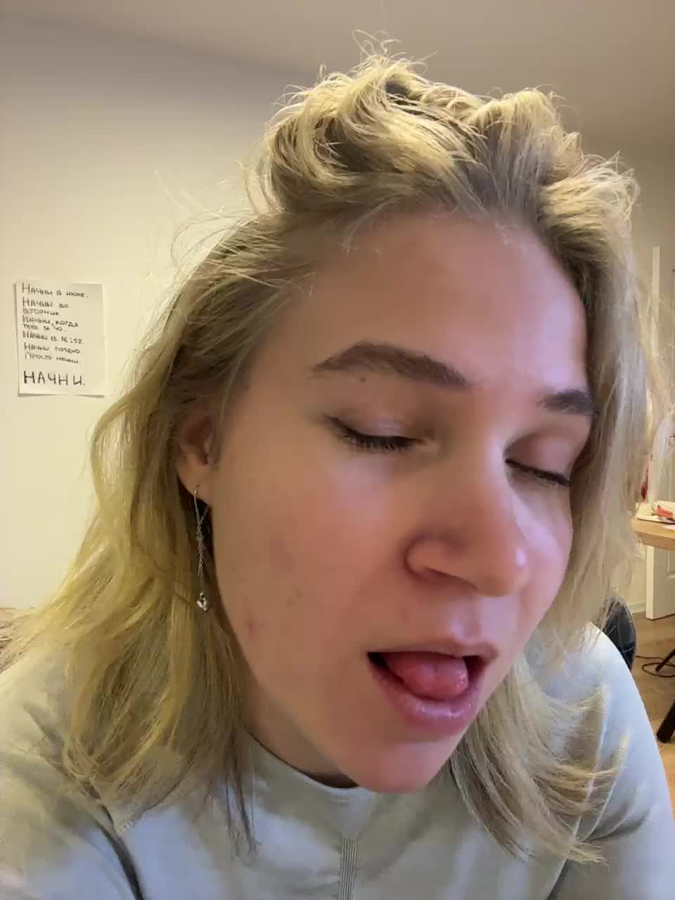 alicelaff Live Sex September 18, 2025