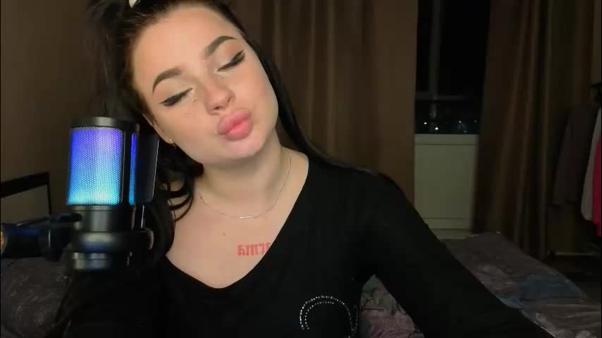 lisaanddenis Live Sex December 18, 2025