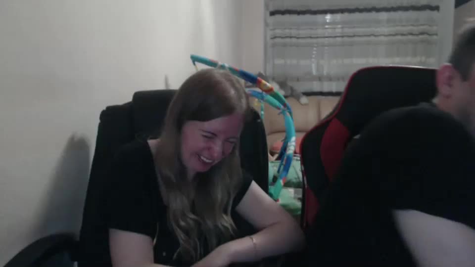 jenisandpeter Live Sex December 20, 2025