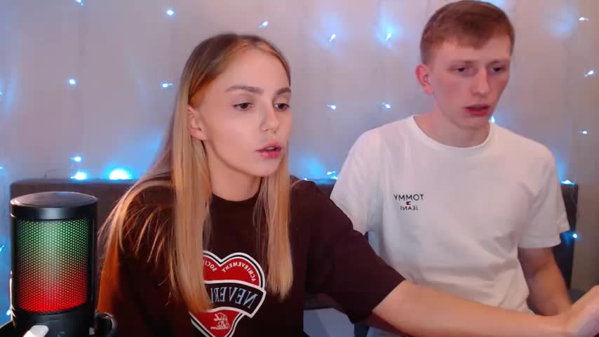 juliaanddima Live Sex December 18, 2025