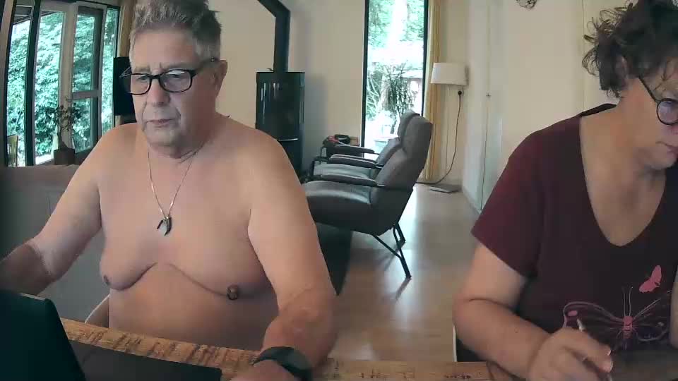 woodwurm Live Sex December 18, 2025