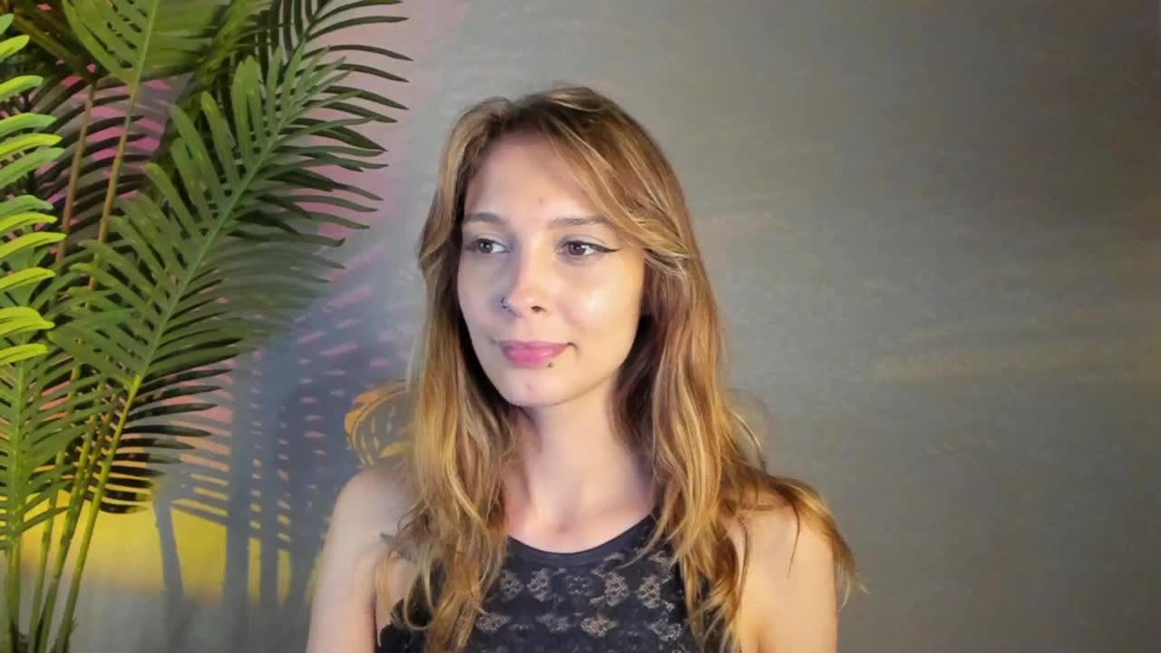 Maribett Live Sex December 15, 2025