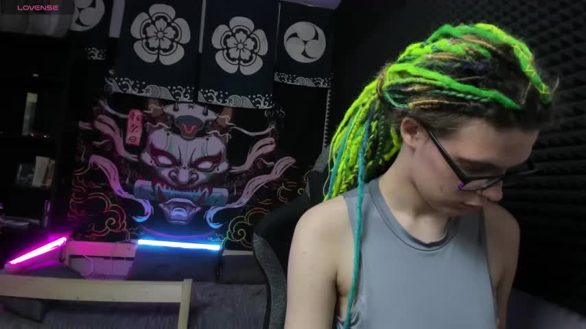 KIKI_Krash Live Sex December 13, 2025