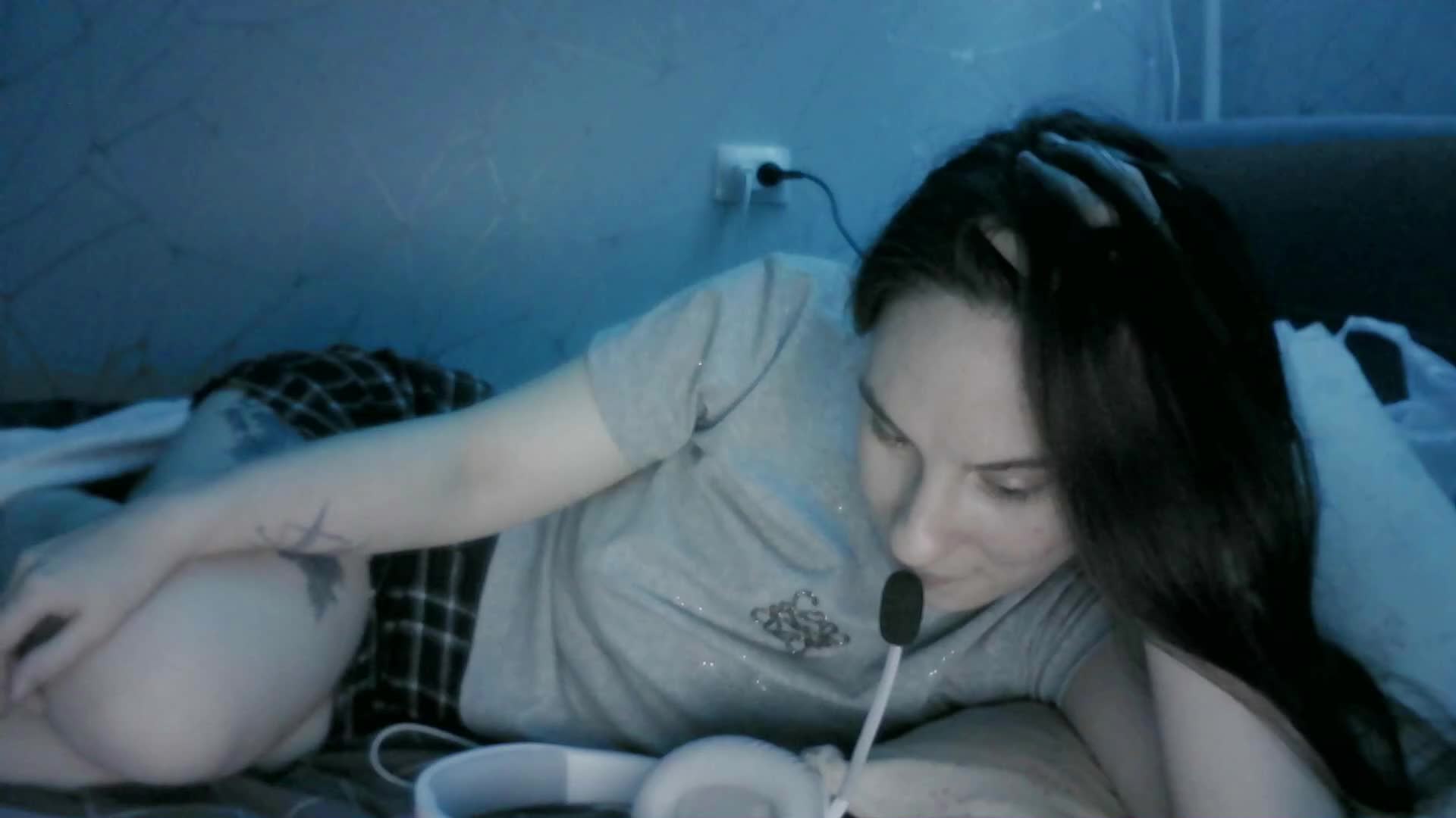 Sinner-5 Live Sex December 17, 2025