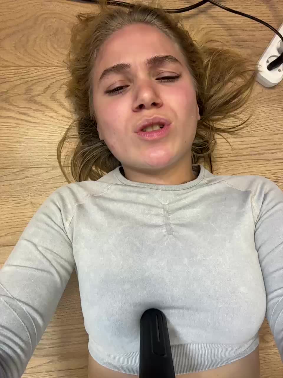 alicelaff Live Sex September 18, 2025