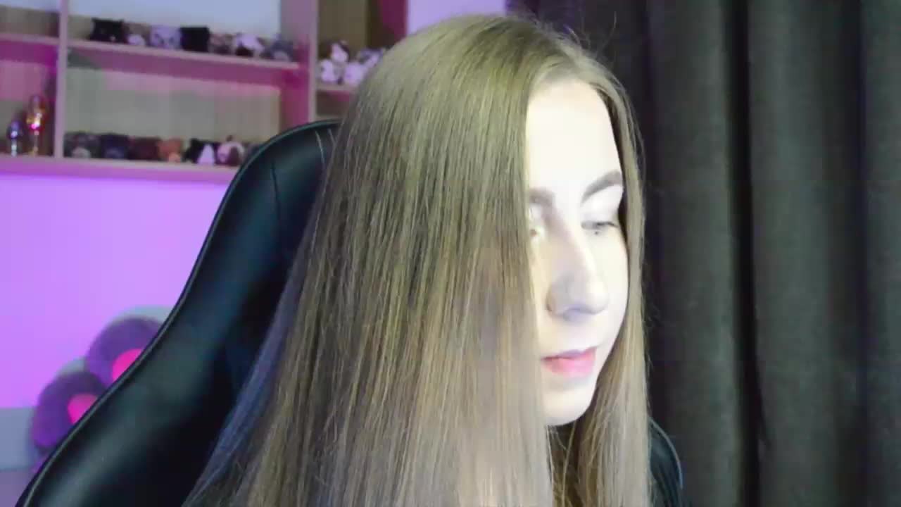 -Rii- Live Sex December 12, 2025