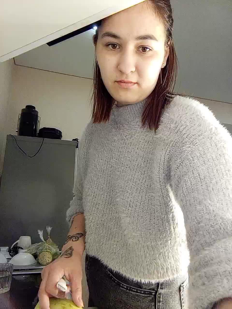 VikkiHamilton Live Sex September 18, 2025