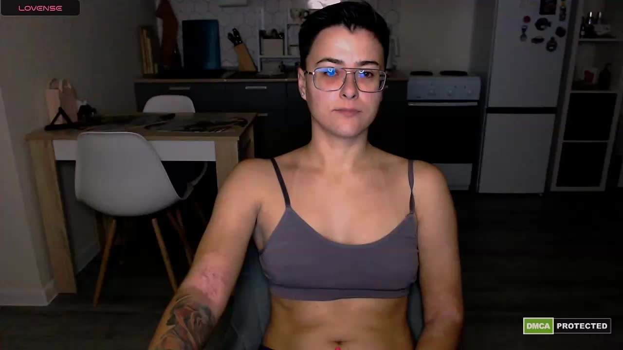 Sashanotfound Live Sex 2025.09.18