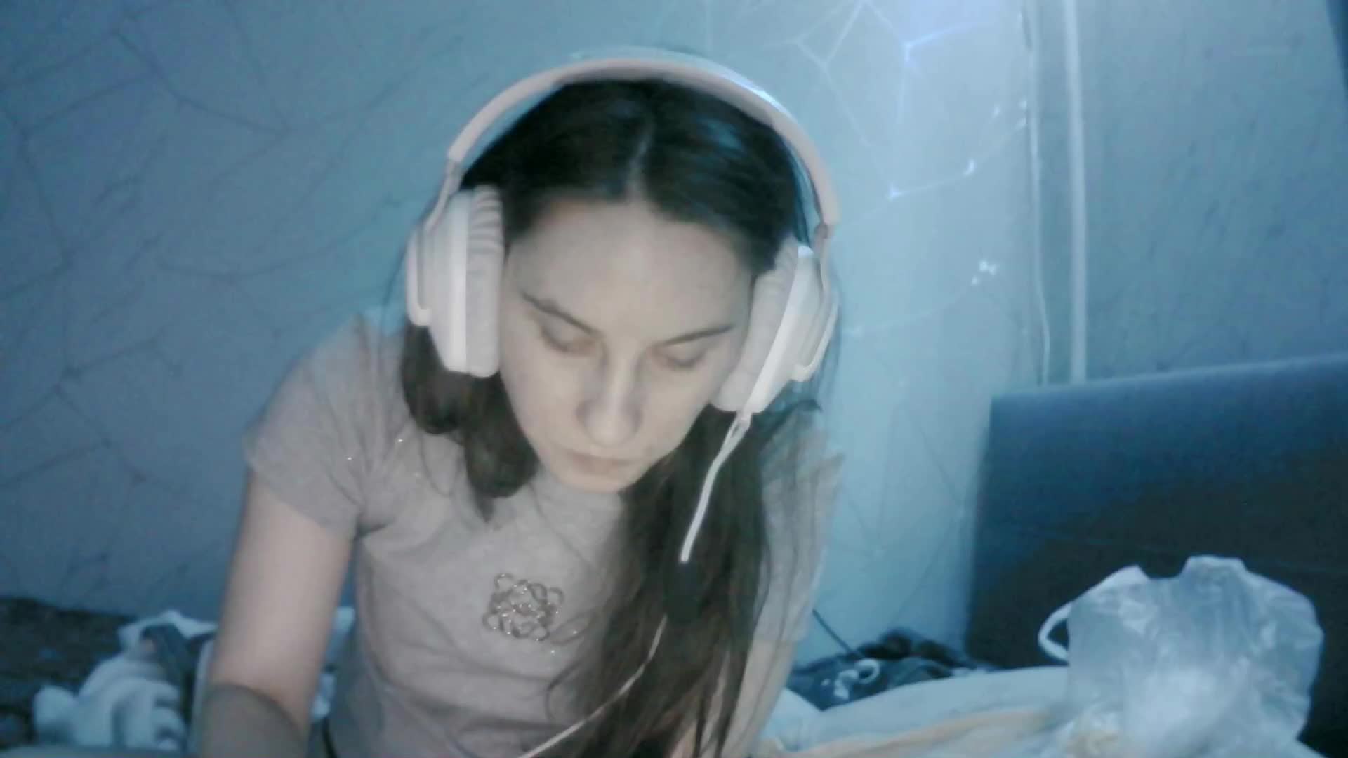 Sinner-5 Live Sex December 17, 2025