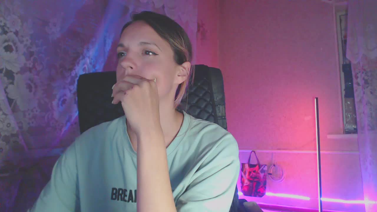 Babymuro4ka Live Sex December 17, 2025