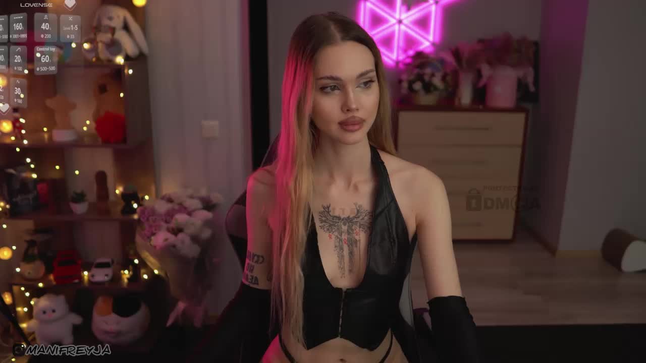 ManiFreyja Live Sex December 18, 2025
