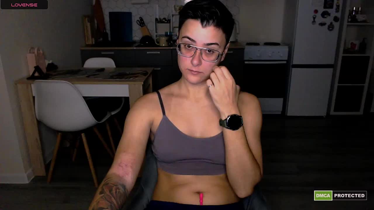 Sashanotfound Live Sex 2025.09.18