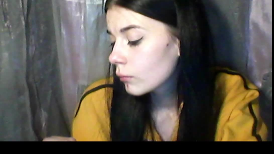 Luna29a Live Sex December 13, 2025